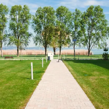 D&b Lelle Apartment Balatonlelle