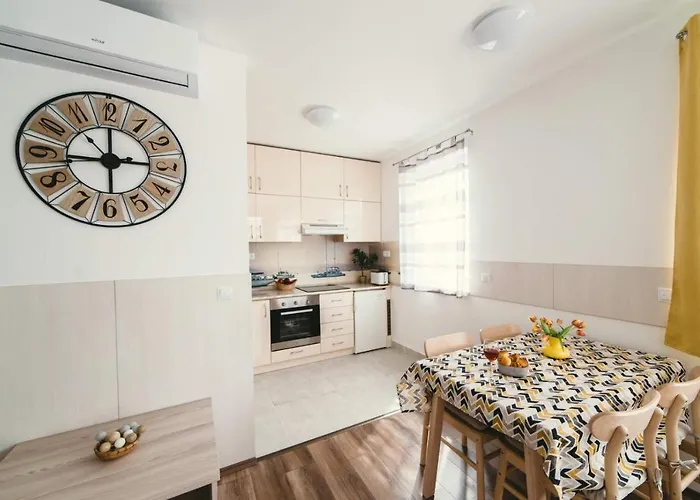 아파트 D&b Lelle *